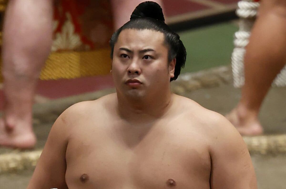 175cm131kg“いま最も勢いに乗る力士”翔猿 大学相撲部の同級生「相撲は