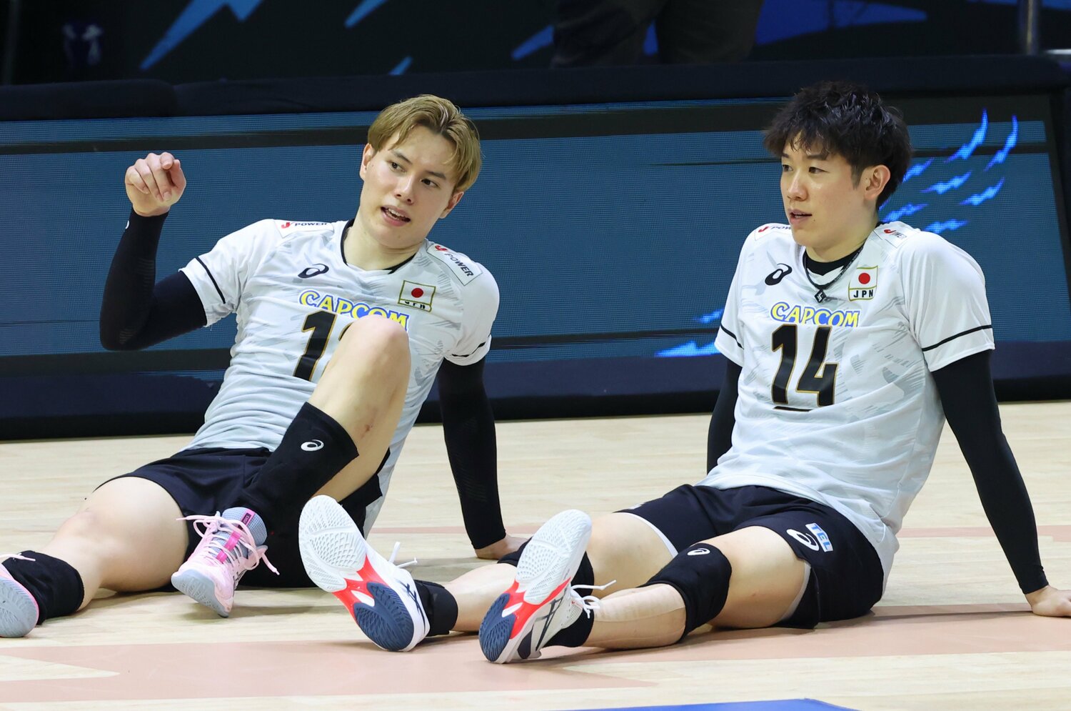 石川祐希「解決策が見つからない」高橋藍「正直、不安があった」“どうした男子バレー”まさかの予選敗退…トルコ戦翌日から一体何があったのか＜Number Web＞ photograph by YUTAKA/AFLO SPORT