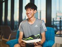 「靴全体からしなりが感じられる。何より安定感が大きく増した」。2年後のパリを目指す浦野雄平が驚いた『ADIZERO ADIOS PRO 3』に息づくニッポンのDNA