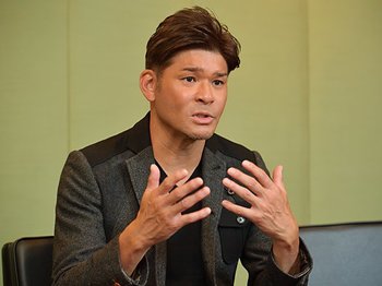 照英が吠えた！45歳で再び日本一を目指した理由…「室伏長官」へのメッセージとは？＜Number Web＞ photograph by Hideki Sugiyama