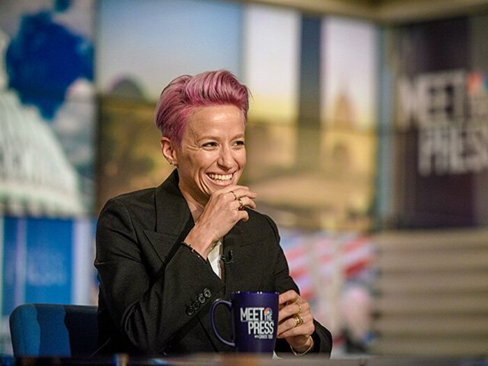 女子W杯優勝でアメリカに吹く風。政治とスポーツの関係性を考える。＜Number Web＞ photograph by Getty Images