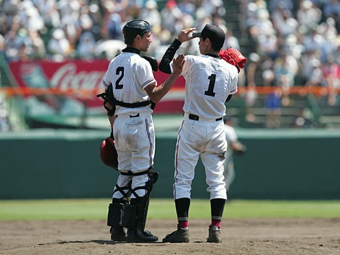 ＜'07年準Vバッテリーの蹉跌＞野村祐輔×小林誠司「衝撃の敗戦を超えて」＜Number Web＞ photograph by Hideki Sugiyama