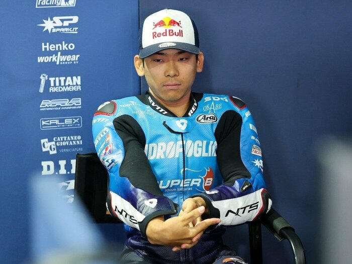 「手術はソーセージの皮が弾けるような…」マルケスに佐々木歩夢、MotoGPライダーに急増中の“腕上がり”の正体と270万円の治療とは？＜Number Web＞ photograph by Satoshi Endo