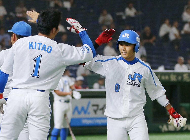 日本プロ野球・往年の外国人選手セット（4選手) 巨人・坂本勇人を思い出す188cm社会人ショートとは？ 慶応大の