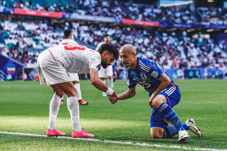 日本vsイラン「相手の目論み通りだった瞬間」を写真で振り返る（14枚中の5枚目）　©Kiichi Matsumoto