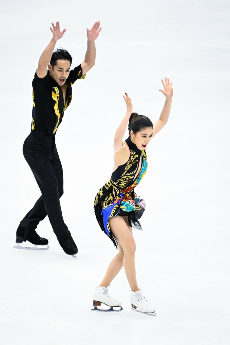 「すごい見つめられている感があって…」高橋大輔＆村元哉中が奏でる新たな関係性「音楽が鳴った瞬間、大ちゃんの目力が変わるんです」(74)