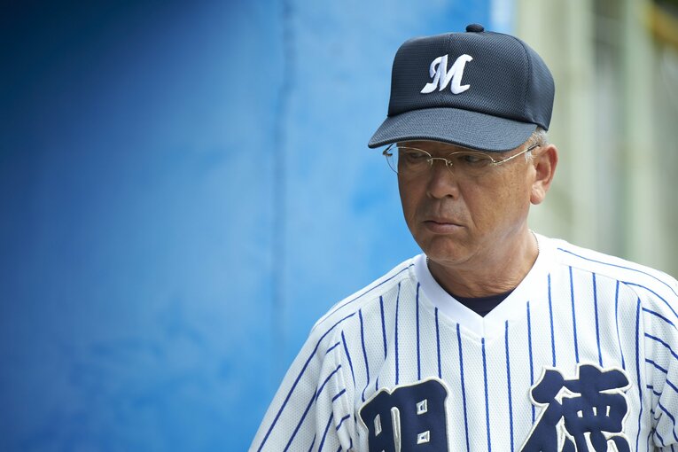 明徳義塾の馬淵史郎監督　©Tadashi Shirasawa