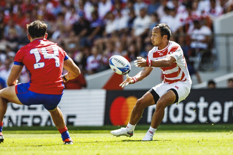 チリ戦の流。ベテランらしい落ち着きでチームを安定させた　©Kiichi Matsumoto