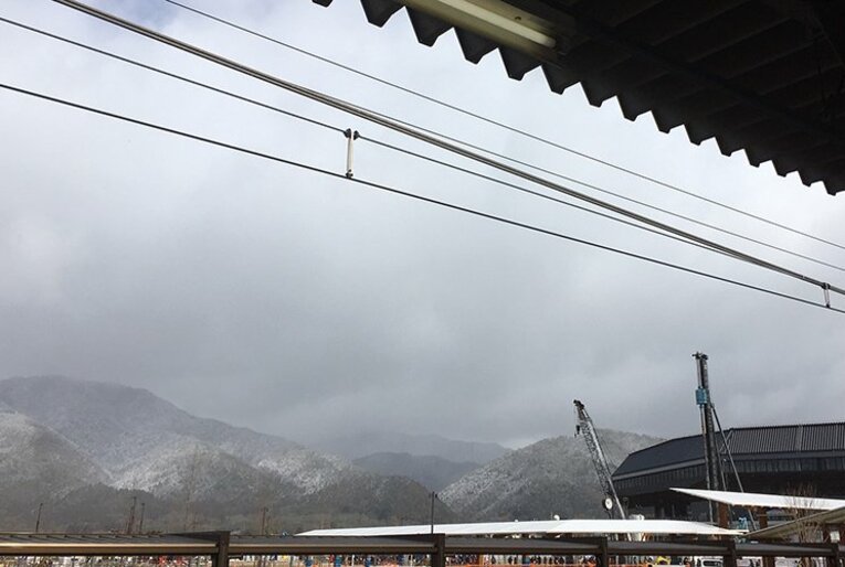 J2サンガ新スタジアムに突撃取材！臨場感抜群、明智光秀も学べる？(8) ／ photograph by Satoshi Shigeno