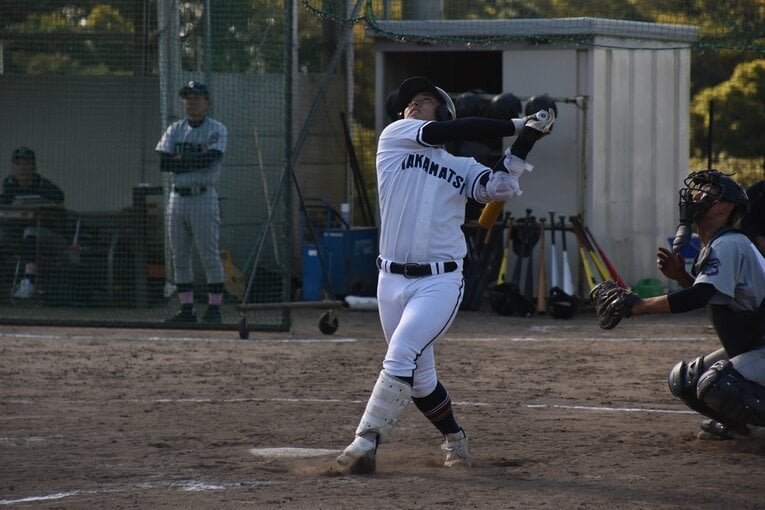 昨年11月撮影。浅野のバッティングフォーム ©Takahiro Kikuchi