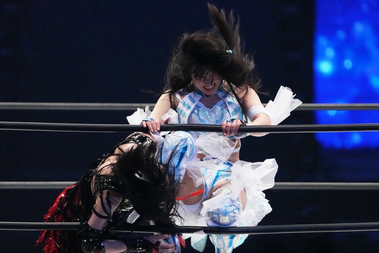 玖麗さやかの強烈な蹴り　©Masashi Hara