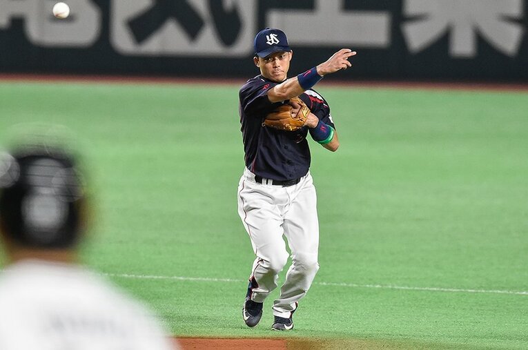 2015年日本シリーズでの大引啓次。手堅い守備と通算1004安打をマークした名ショートだった　©Hideki Sugiyama