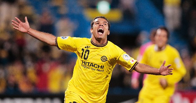 日本では給料日が前倒しになるの？」サッカー代理人が明かす、なぜ