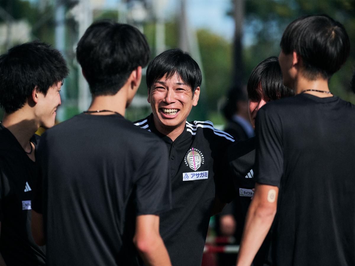 出雲駅伝の勝利を足がかりに、学生三大駅伝制覇を狙う前田康弘監督　©Yuki Suenaga