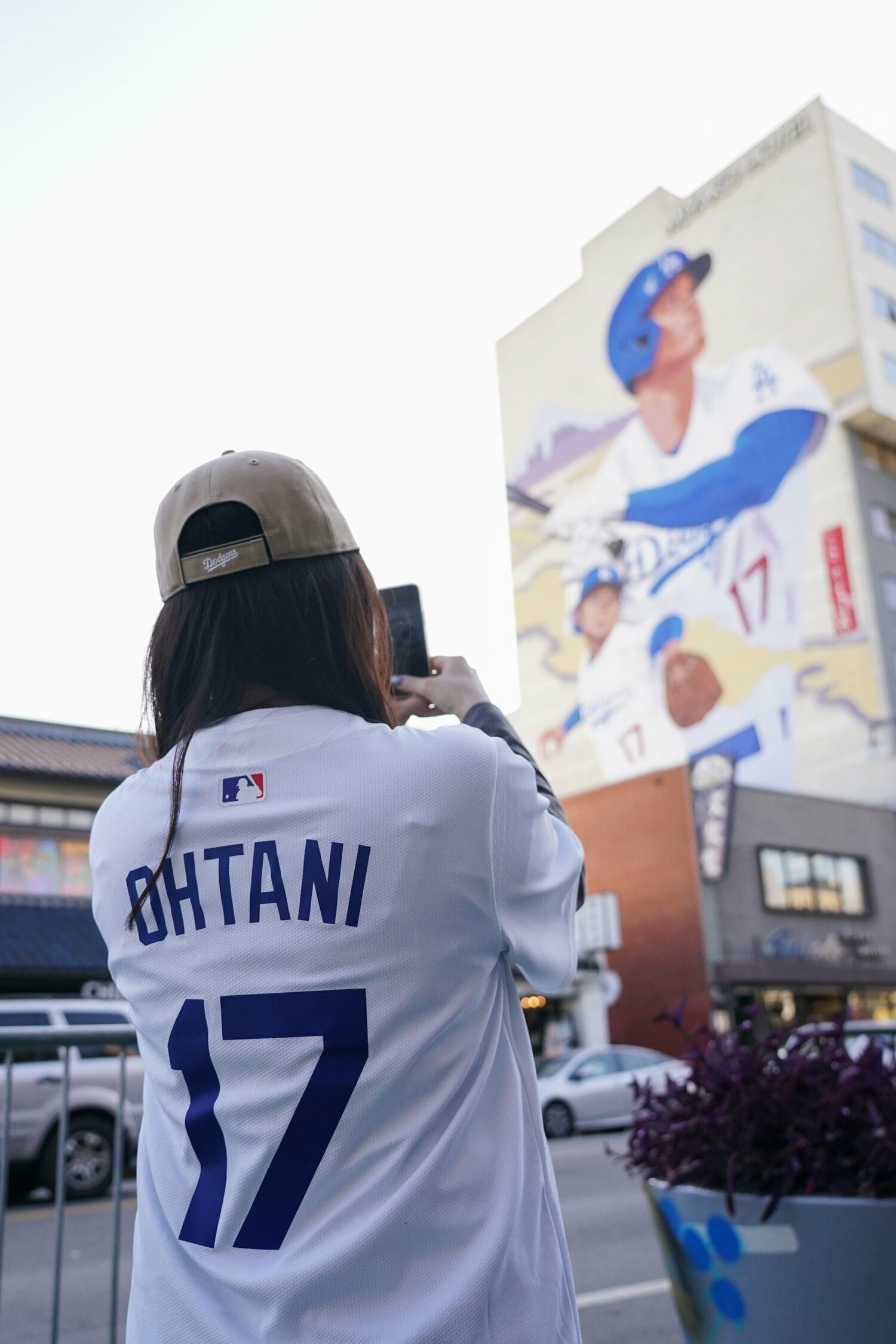 リトル・トーキョーのホテルにはドジャース大谷翔平の巨大な壁画が描かれていた　©︎Shizuka Minami