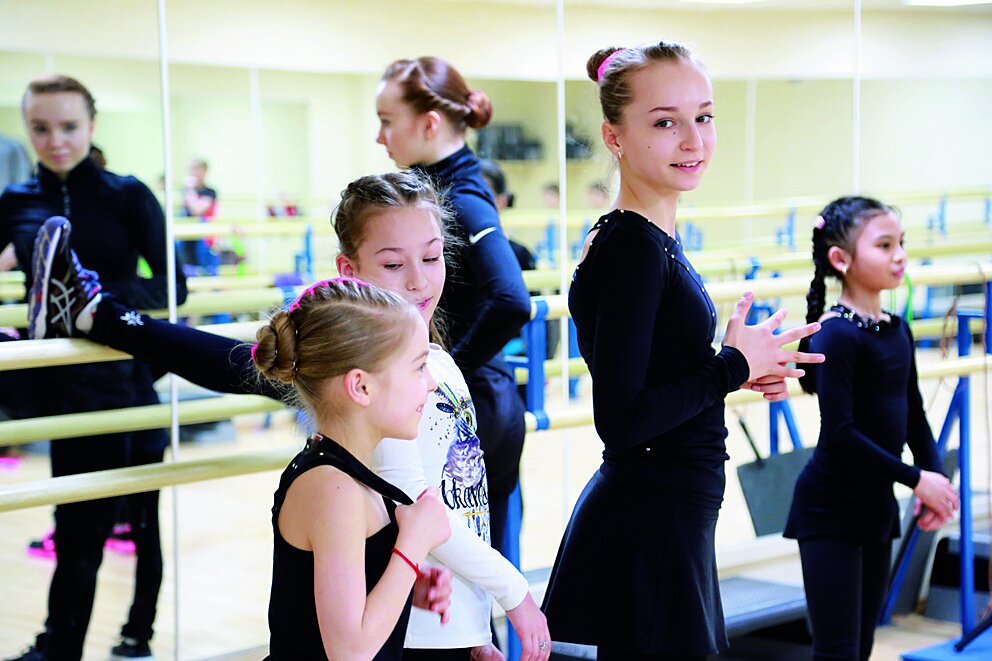 バレエやダンスなどの演技レッスンにも時間をかける　©Olga Skorupskaya