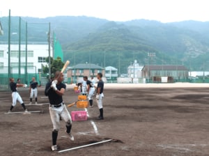 「僕らは箕島を残せるんだろうか…」あの甲子園連覇の“名門公立校”で定員割れ、衝撃の倍率0.74「本当にきついです…」箕島野球部監督の告白
