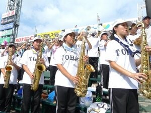 豊橋中央の応援でまさか…“超異例の助っ人”が出現「地方大会決勝で敗れた相手」を東邦がサポート「同じ愛知の仲間」「即答でOK」決定までのウラ側