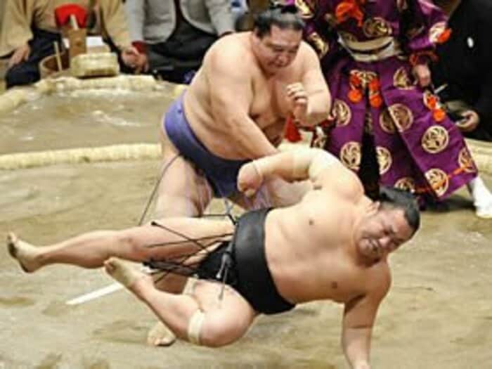 ツッパリから在位最長の大関へ。千代大海、引退。<Number Web> photograph by KYODO