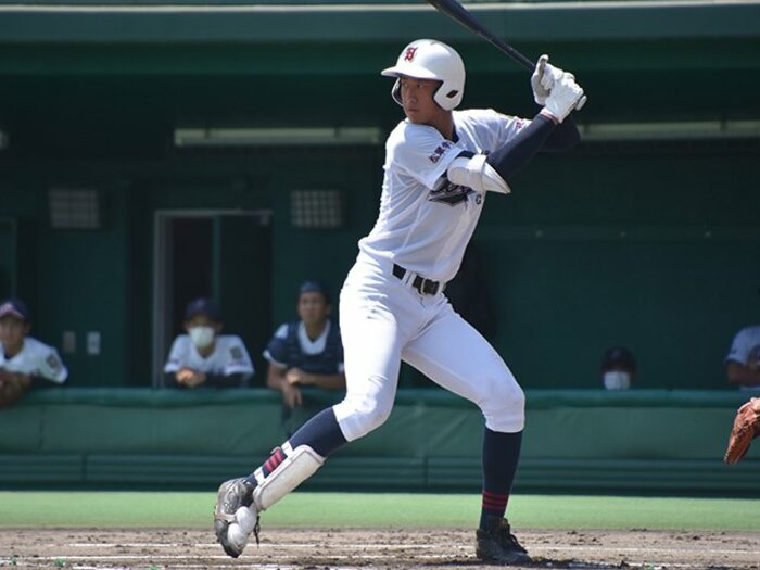 ドラフト候補の149kmを悠々運ぶ。岐阜一高の2年生、阪口樂は本物だ。＜Number Web＞ photograph by Sports Graphic Number