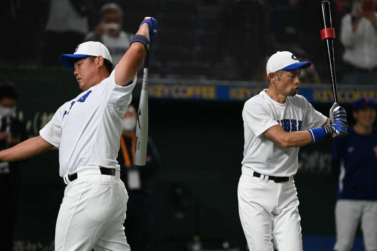 11月3日に東京ドームで行われた「イチロー選抜KOBE　CHIBEN」と「高校野球女子選抜」の試合、松坂も出場した　©Naoya Sanuki