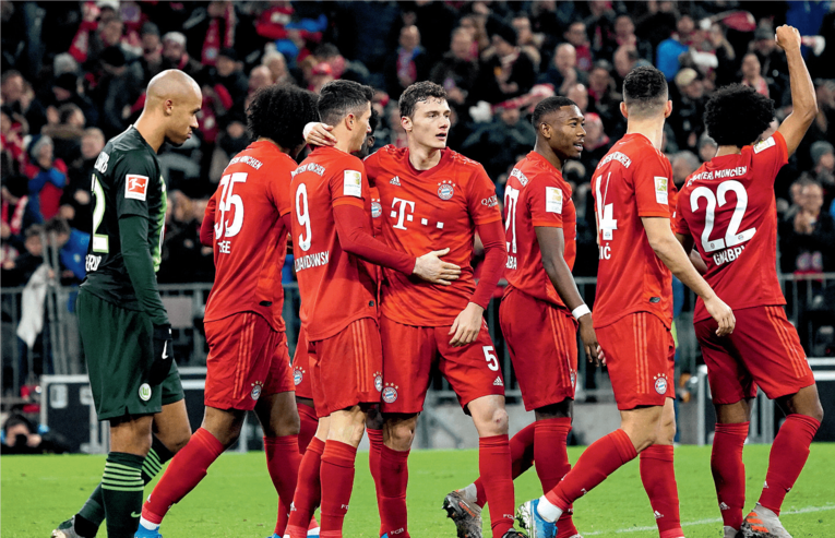 シュトゥットガルトから今年加入したばかりのベンジャミン・パバード（背番号5）は、シーズンを通してチャンピオンシップで4ゴールを記録している。 ／ photograph by Marco Donato