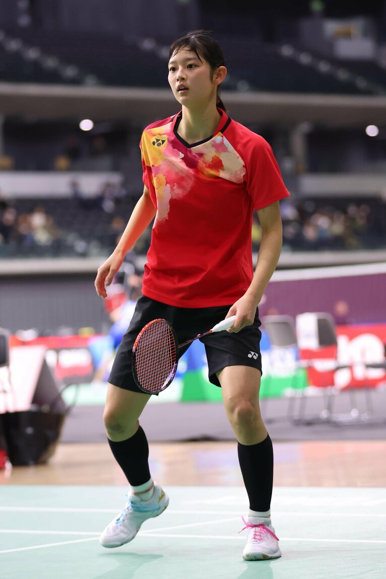 渡辺勇大とミックスダブルスのペアを組んだことでも話題を集めた田口真彩（18歳）　©AFLO