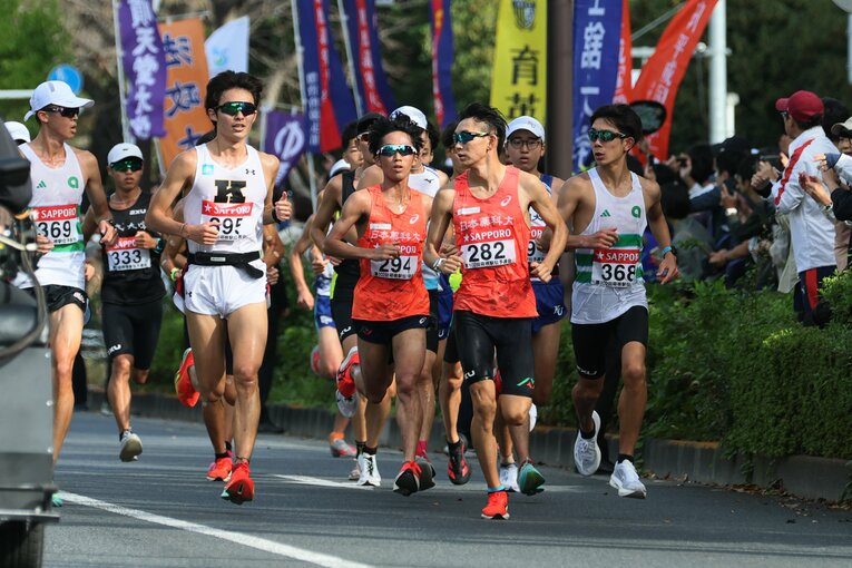 日本薬科大の主将を務めた江原（282）。最後のスピーチでも「悔いはない」と断言　©Shigeki Yamamoto