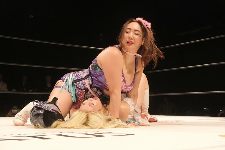 「やせたら可愛いのに」世間の声との闘い…“プラスサイズモデル”も務める女子レスラー・まなせゆうなの思い「ありのままの自分を愛せばいい」(52)