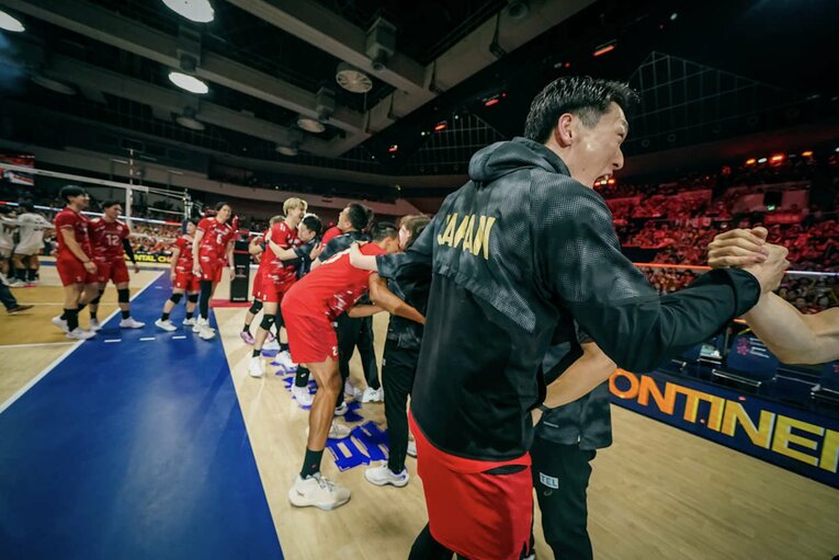 ©︎Volleyball World