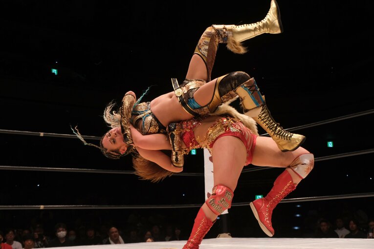 「泣いてんじゃねえ！ってビンタしたけど…」WWEから帰還したSareeeが日本で目指す“プロレス”とは？「ライバルはいればいるほど面白い」(22)
