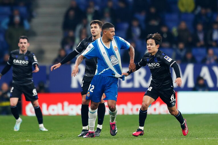 「クボの鮮烈ボレーに加えて…」“ハイライトだけではもったいない”ソシエダ久保建英の飛躍を現地撮影「特筆すべきはゴール直前の守備」(46)