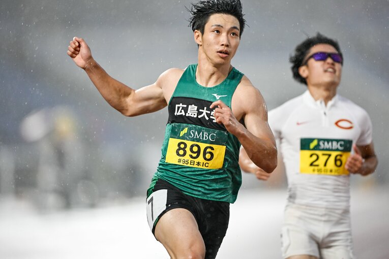 荒天の中で行われた日本インカレ100mで優勝した山本　©Nanae Suzuki