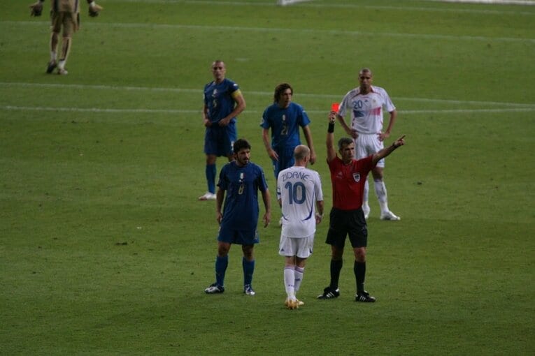 イタリア2大会連続W杯予選敗退の真相 「世界の破滅」と激怒ムードだった前回より、さらに深刻な問題は…〈欧州王者の急転落〉(10)