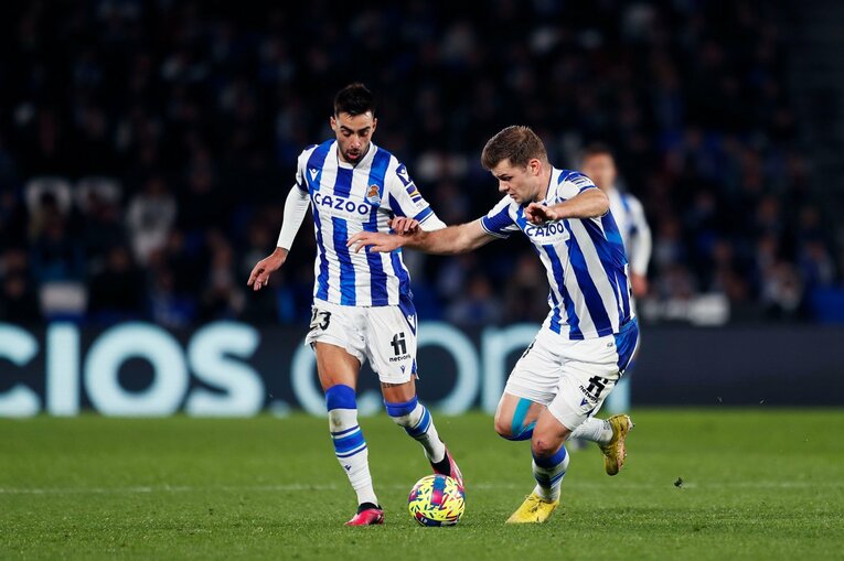 「TAKEユニの日本人ファンが増えた気が」久保建英MOMも“代えが利かない状態”を現地撮影…ソシエダは狂う歯車を直せるか(48)