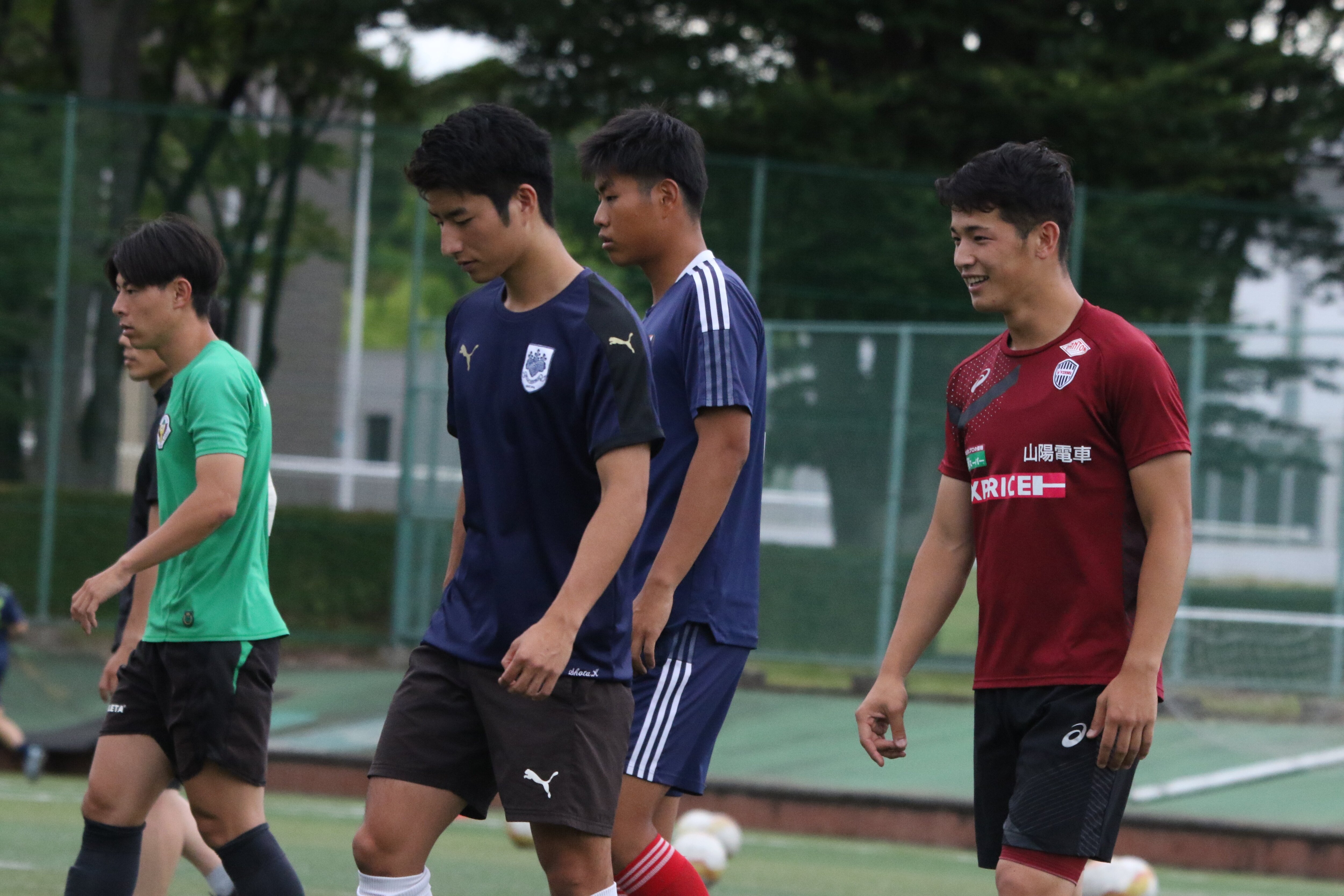 医学部では史上初 名門筑波大サッカー部 6軍 から這い上がった優秀すぎる大学生 三笘の恩師 信頼しているから起用した Number Web Goo ニュース