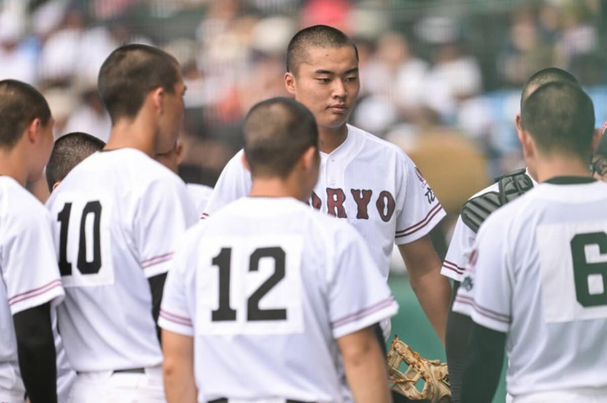 自由に選んだ」坊主頭…“サラサラヘアー”慶応に立ちはだかる名門・広陵“丸刈り軍団”の理由は？ 中井哲之監督が明かす「髪を伸ばすのは嫌です！って」 -  高校野球 - Number Web - ナンバー