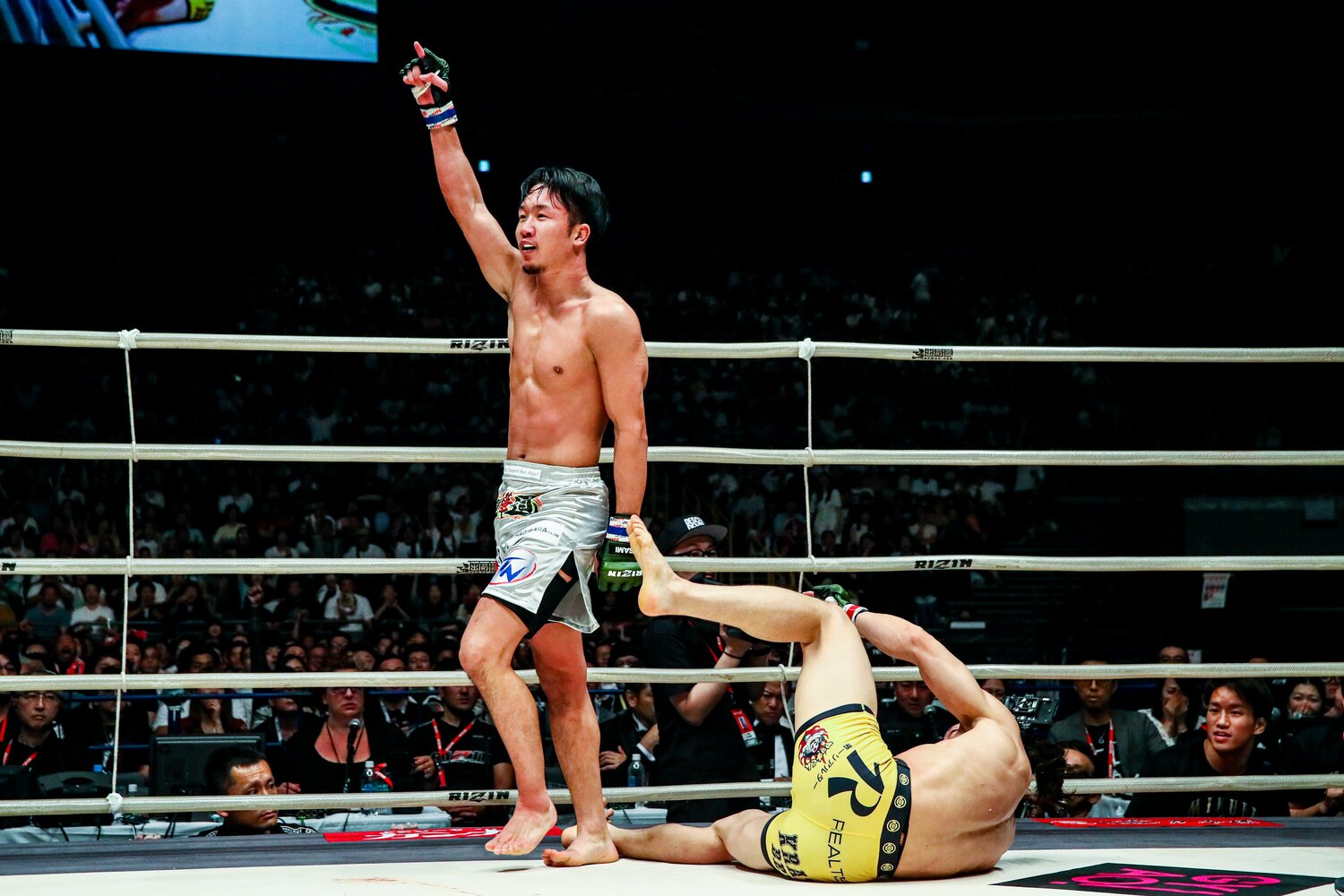 2019年7月28日の『RIZIN.17』、試合終了間際に矢地祐介からダウンを奪い完勝　©RIZIN FF Susumu Nagao