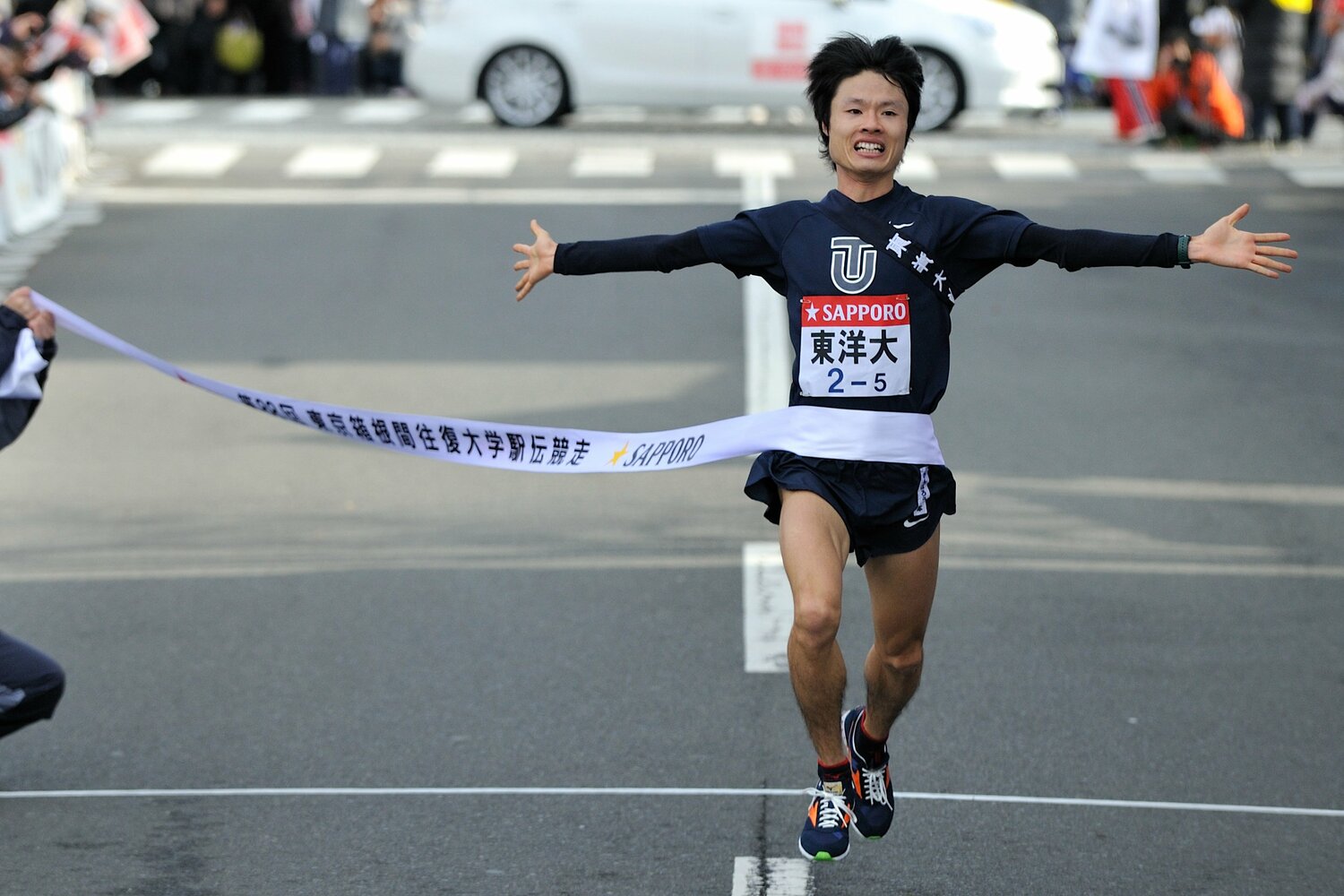 東洋大学在学中は箱根駅伝で3度の総合優勝に貢献した柏原竜二。「二代目・山の神」として知られた　©Bungeishunju