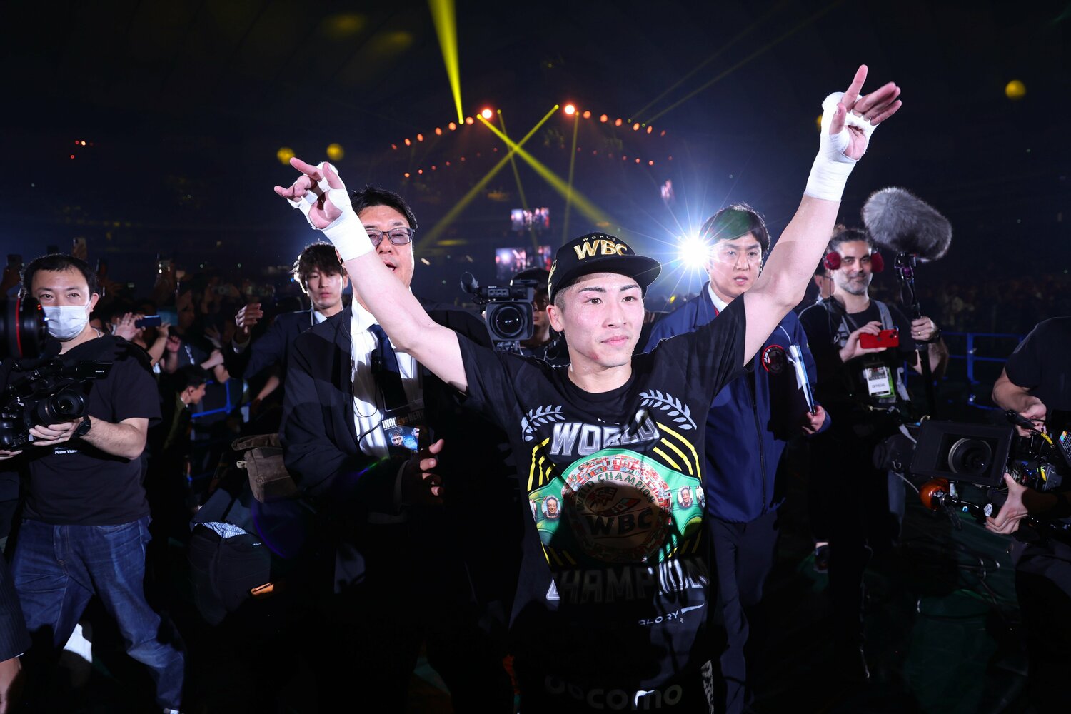 PFP1位返り咲きを果たしているのは、井上の他にフロイド・メイウェザーやオレクサンドル・ウシクなど4名しかいない　©︎JIJI PRESS