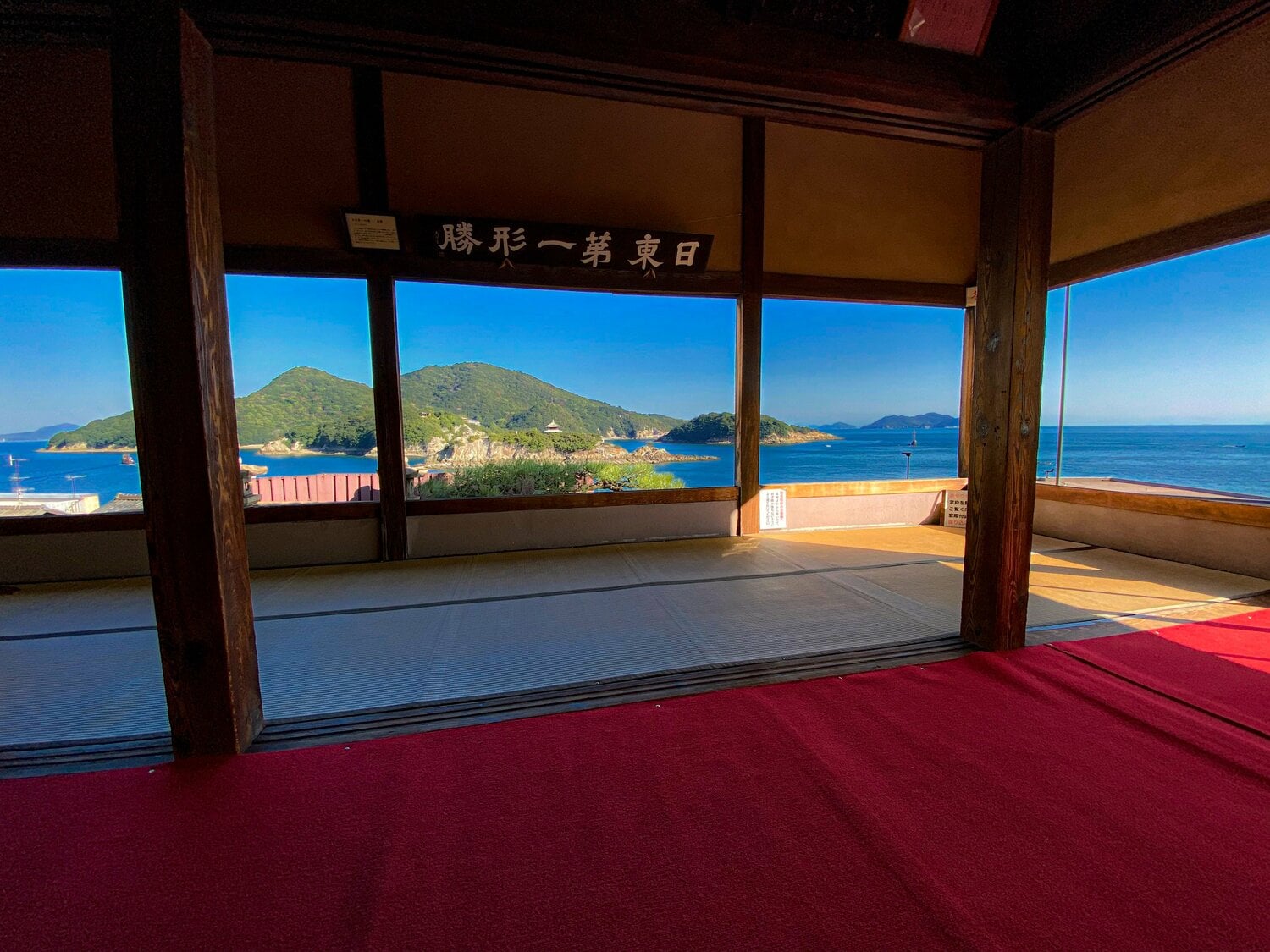 福山市の名勝地・鞆の浦は宮崎駿監督が『崖の上のポニョ』の構想を練った地としても知られている