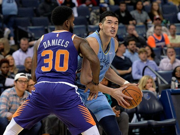 田臥勇太以来の日本人NBA選手も、渡邊雄太「まだスタートライン」。<Number Web> photograph by AP/AFLO