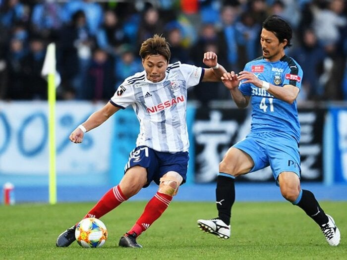 優勝目前マリノスが提示する先進性。松原健「従来のSBとは180度違う」。＜Number Web＞ photograph by Getty Images