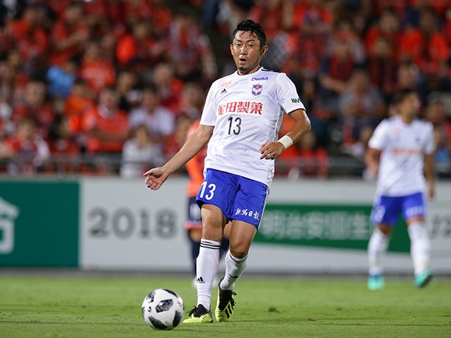 梶山陽平、新潟での4カ月と引退。安田理大「俺らの10番はカジくん