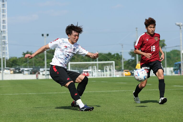 中村帆高は攻撃面で存在感を高めようとしているようだ　©F.C.TOKYO