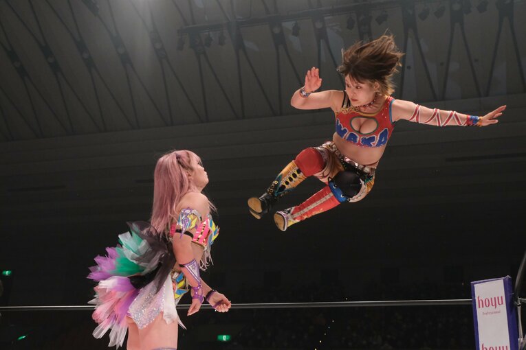 「もうプロレスやりたくない」負傷欠場中のSNS誹謗中傷…それでも人気女子レスラー・中野たむが復帰するまで「リングの上が、生きる場所」(37)