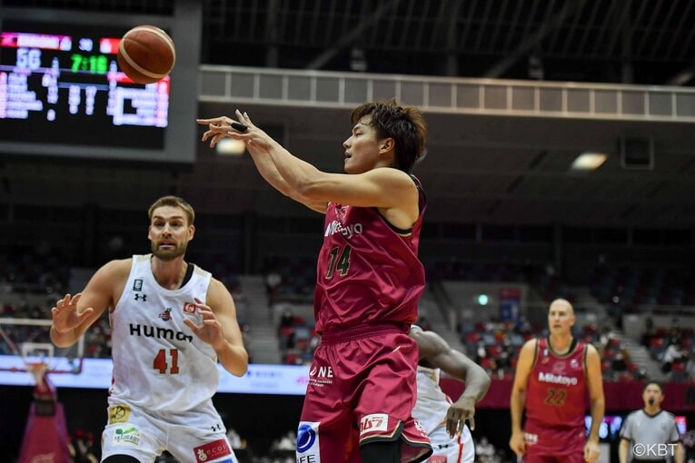 辻直人　(C)KAWASAKI BRAVE THUNDERS