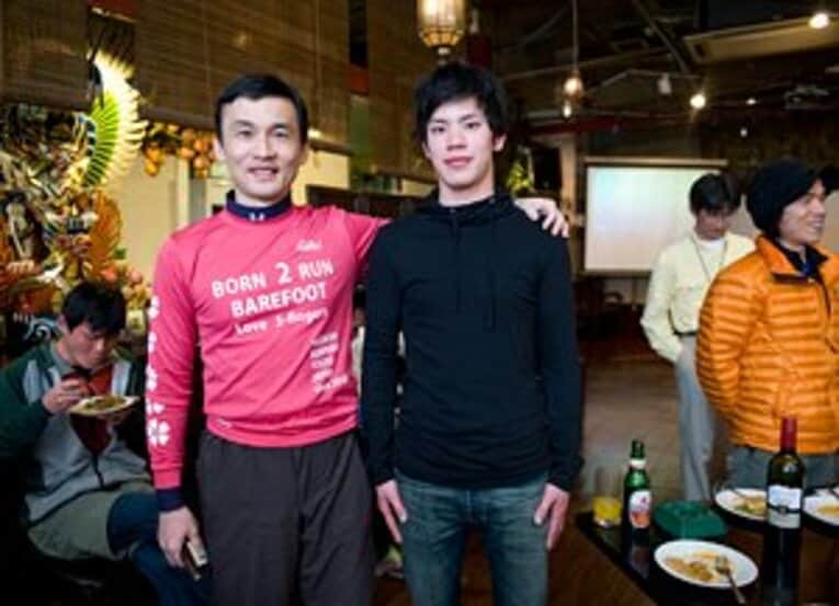 今年一緒にサハラマラソンを走る阿部雅行さんと健闘を誓った