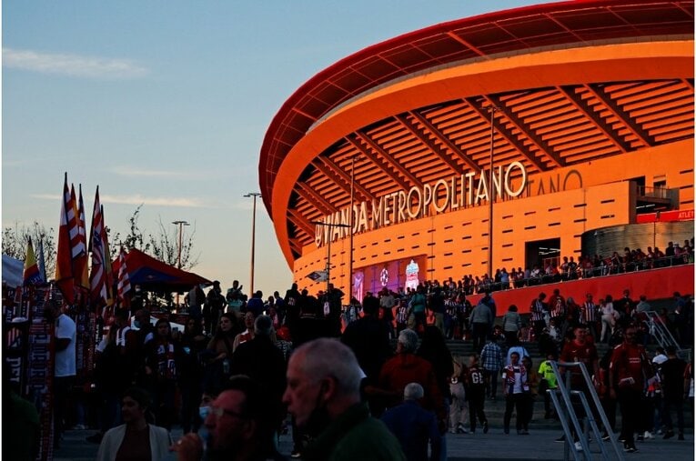 CLで南野拓実はベンチだったけど… 間近で笑うサラー、クロップvsシメオネを撮影したカメラマンが見た「名将の駆け引き」(2)