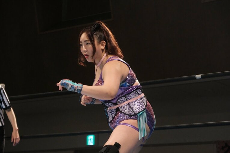 「やせたら可愛いのに」世間の声との闘い…“プラスサイズモデル”も務める女子レスラー・まなせゆうなの思い「ありのままの自分を愛せばいい」(29)